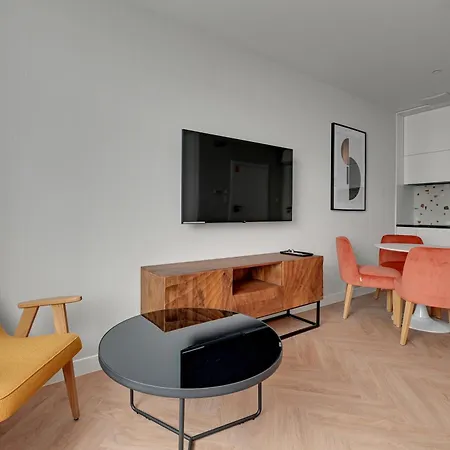 Retro Boutique By Dom & House Apartment *
